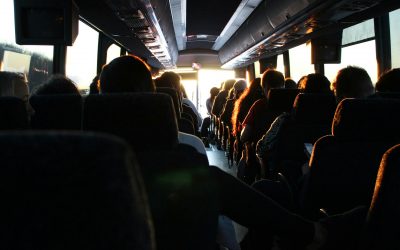 Så hittar du billiga bussbiljetter i Sverige 2026